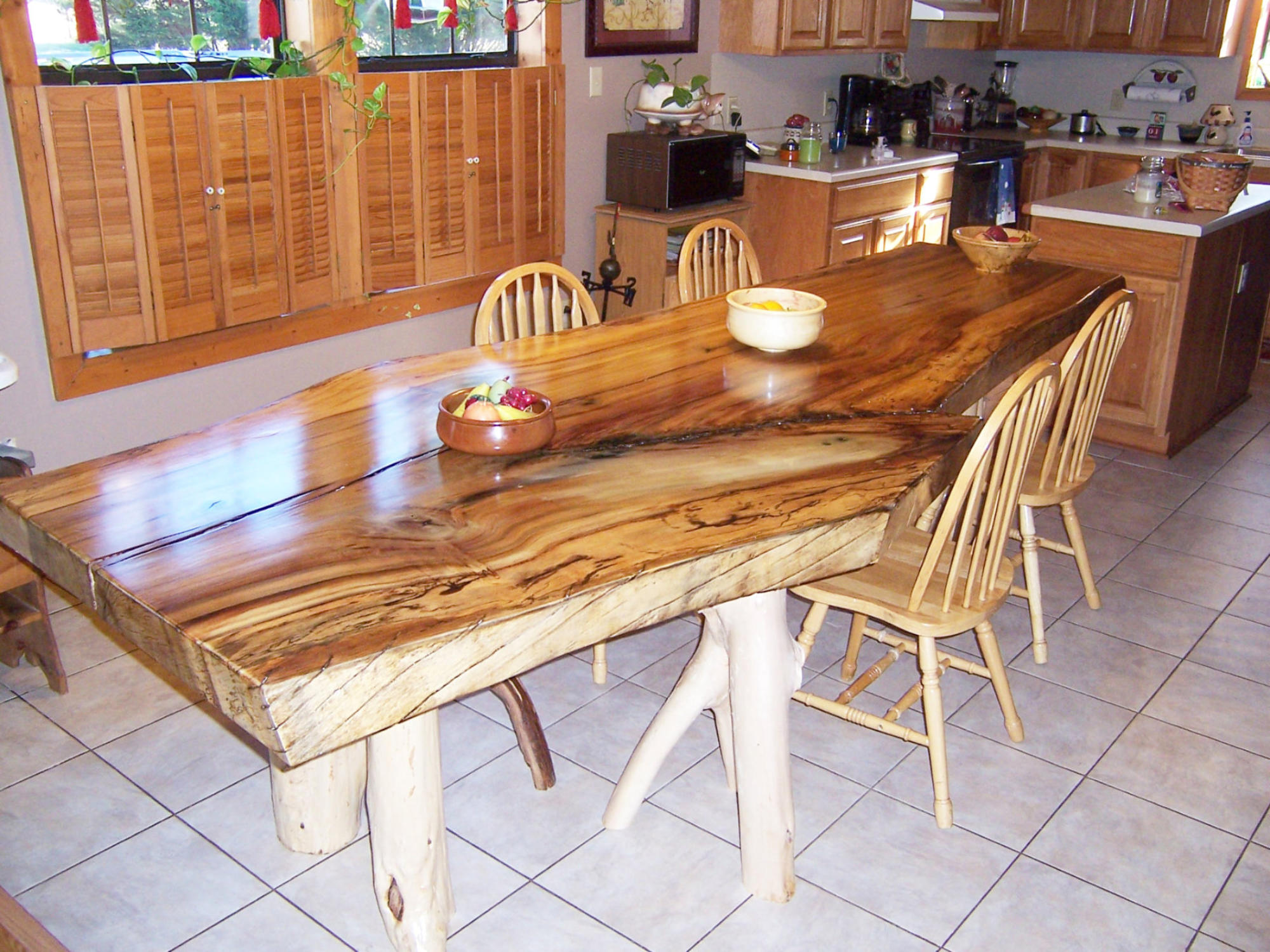 Rustic Log Furniture Roark Phillips Chainsaw Carving Tables Bench